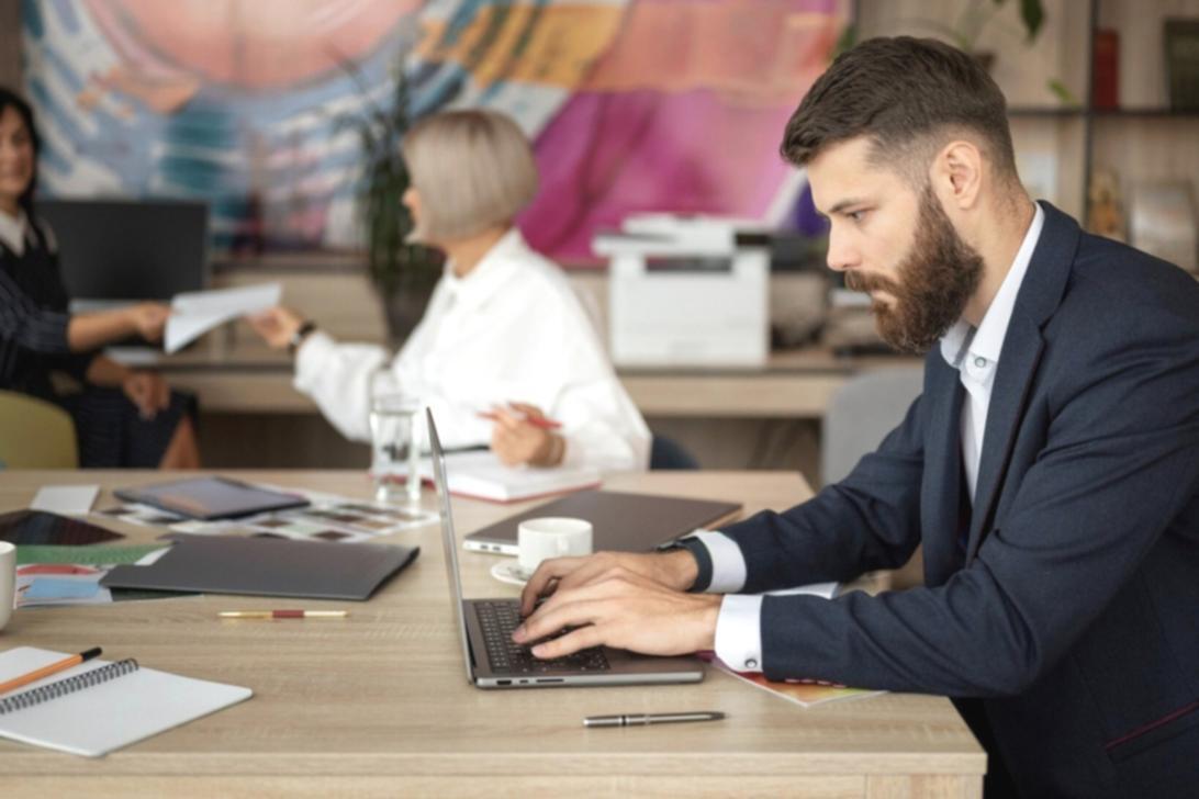 Online oktatási platform működés közben